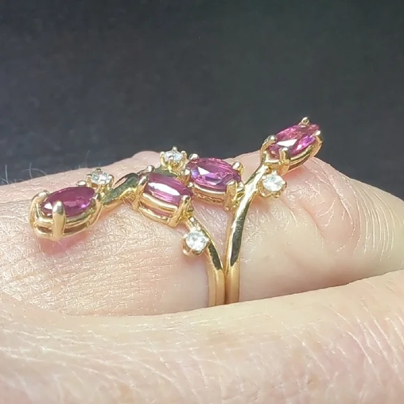 Vintage 14K Yellow Gold Pink Sapphire Diamond Ring Size 6.25